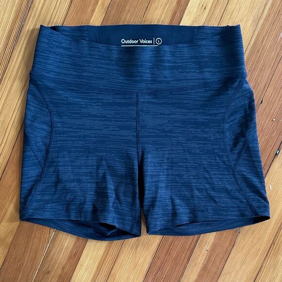 Outdoor Voices FreeForm Bike Shorts in Grey Heather Size L